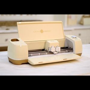 Anna Griffith Edition Cricut Explore Air 2